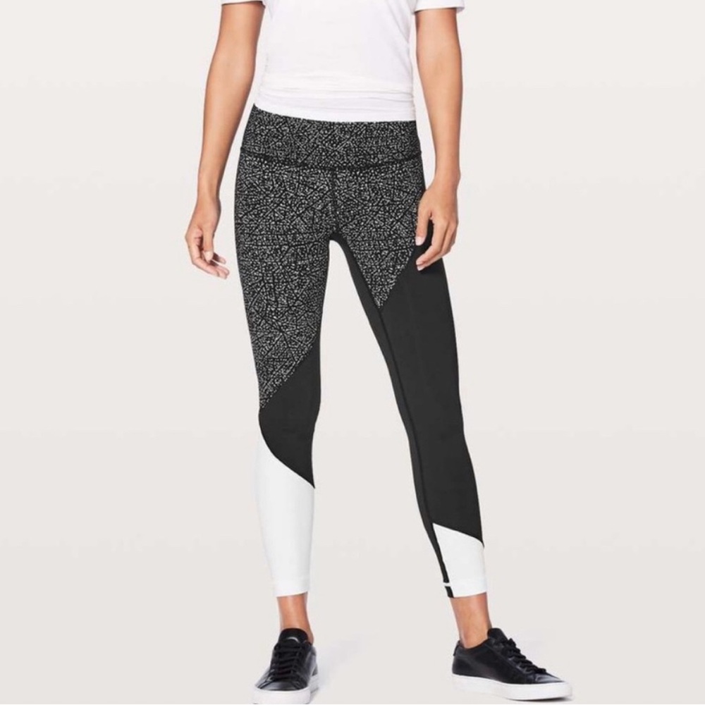 Lululemon Tight Stuff Tight II‎ 25" Black White Speckle Colorblock Leggings 6